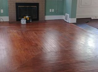 1216 Hickory St, Lansing, MI 48912