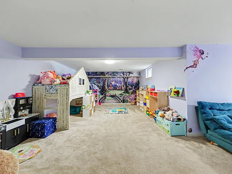16652 Purcival Ct — Photo 26