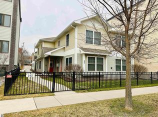 145 E 8th St, Traverse City, MI 49684