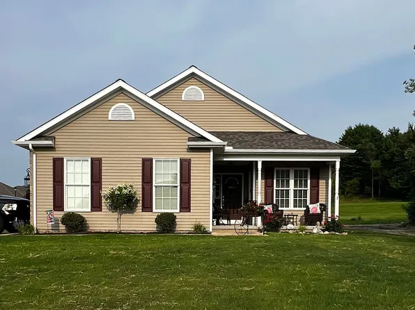 7029 Sandy Trl, Erie, PA 16510