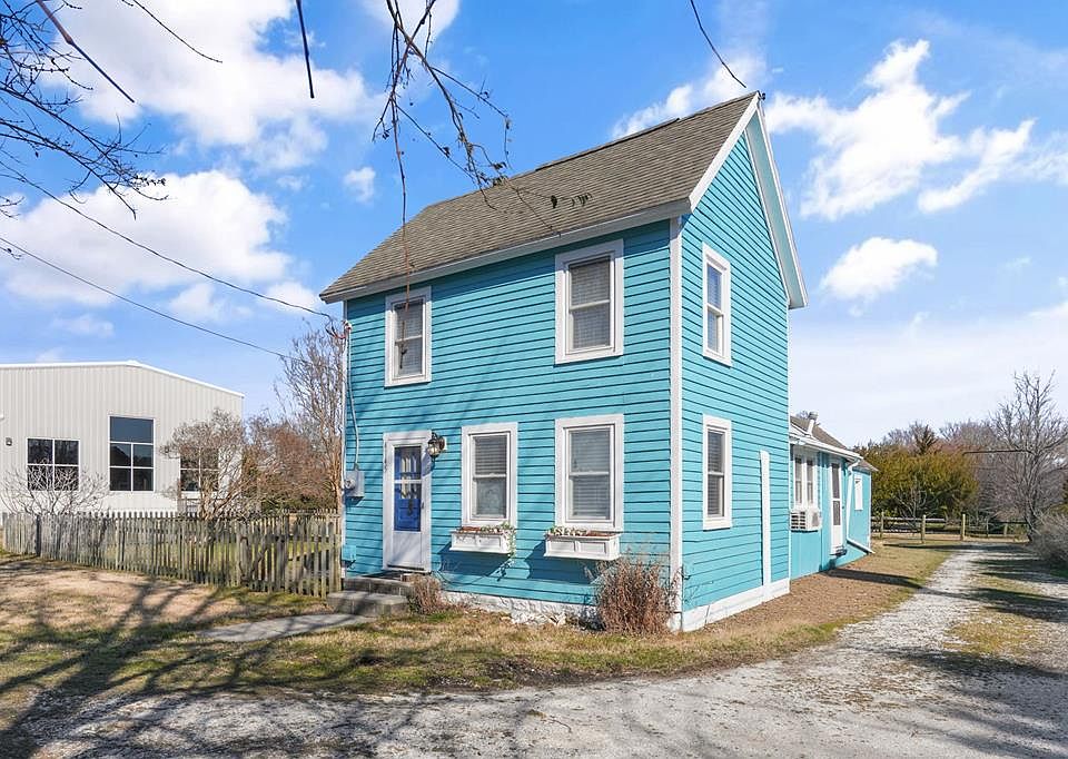 1st image of 4145 Hur Ln