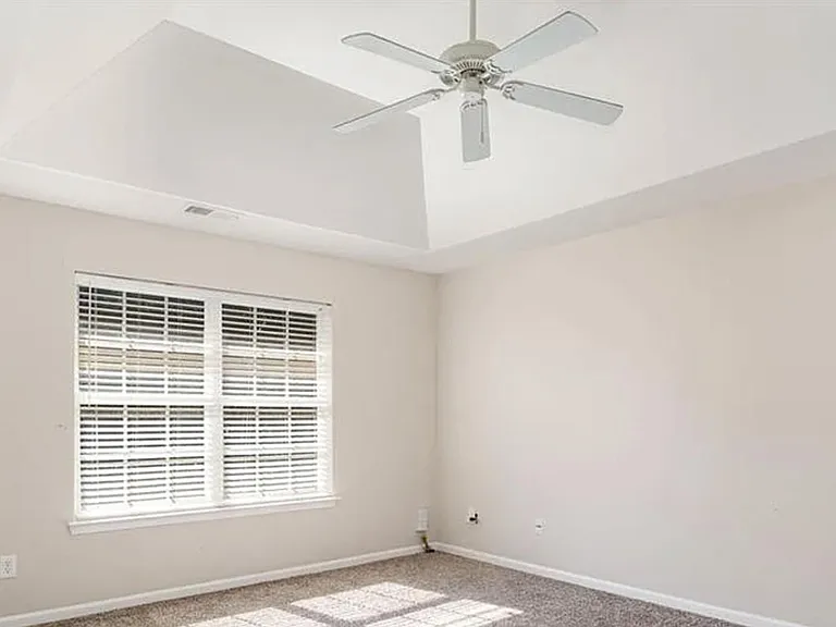 1212 Oakdale Commons Ct — Photo 16