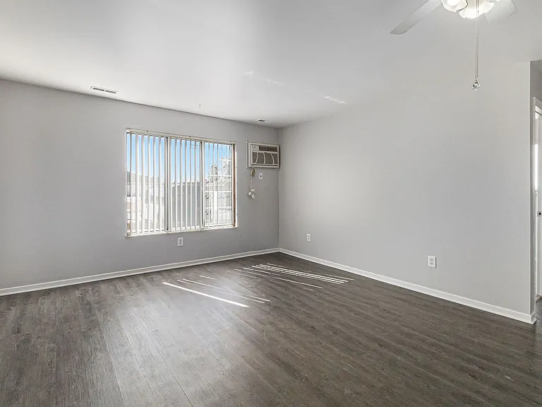 1226 N Hemlock Rd — Photo 11