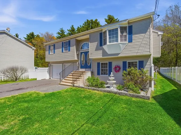 179 Cabinet St, Springfield, MA 01129