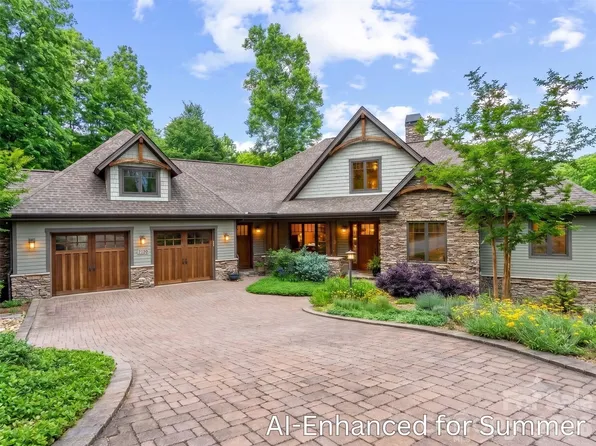 276 Stone Valley Way, Hendersonville, NC 28792