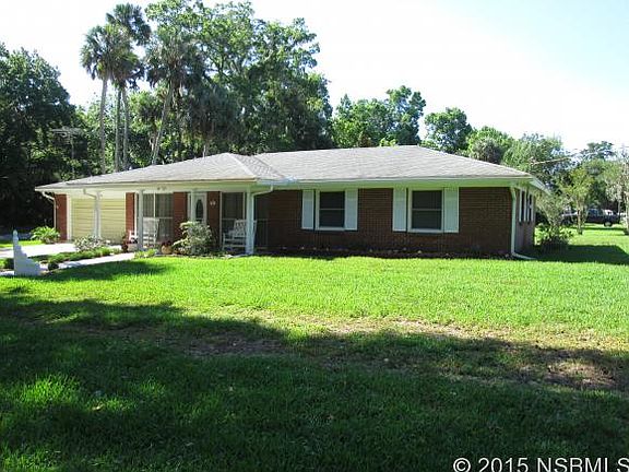 5th image of 390 Palm Dr