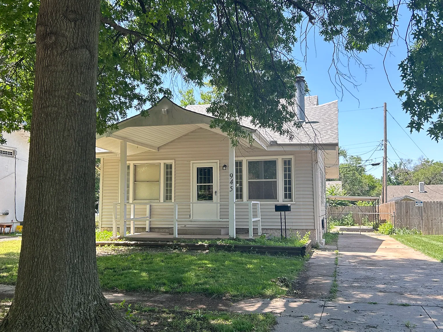 N Vassar Ave, Wichita — Photo 1