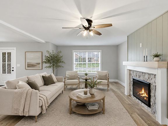 5th image of 639 Fourwinds Dr