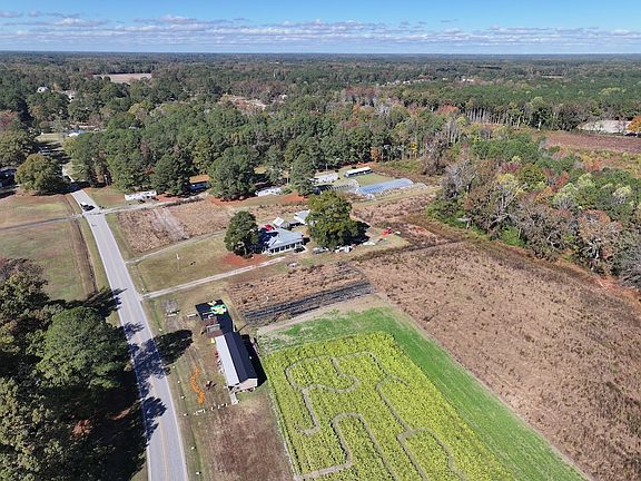 2nd image of 8498 W Tarboro Rd