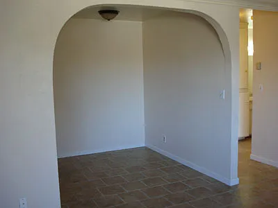 500 King Ave #7 — Photo 2