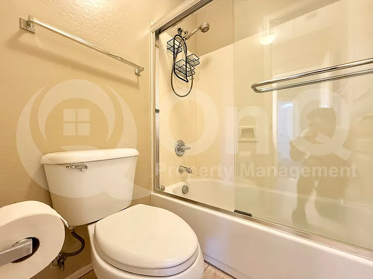 7310 S 26th Ln — Photo 21