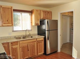 257 Glenwood Rd, Grass Valley, CA 95945