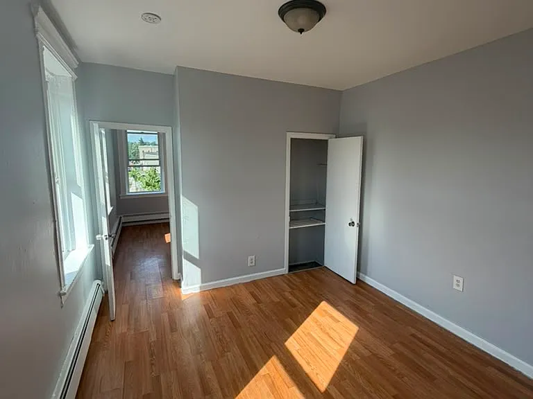 300 Watchung Ave #8 — Photo 6