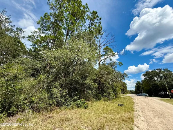 000 SHARON Street, Interlachen, FL 32148