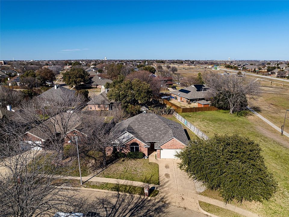 1st image of 1000 Westgrove Dr