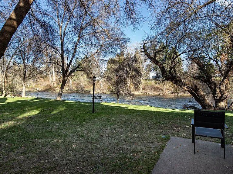 2300 Dickerson Rd #42 — Photo 33