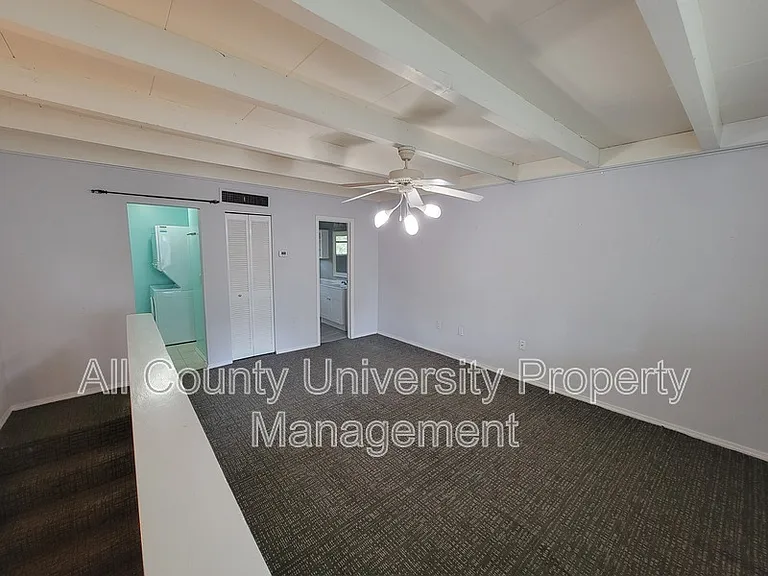 703 SW 75th St #101 — Photo 5