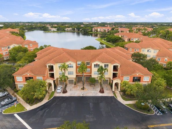 4508 SW 160th Ave APT 734