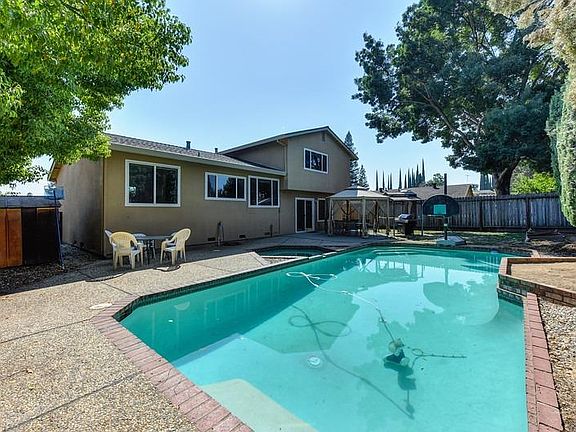 2nd image of 8248 Twin Oaks Ave