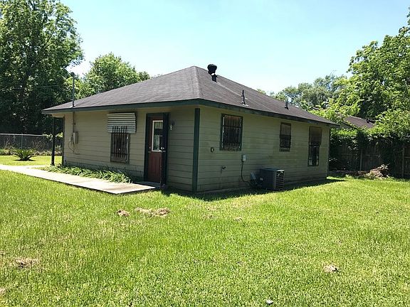 4th image of 1712 Rein Ave