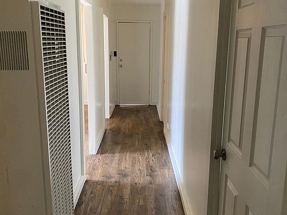 4th image of 2550 Cienaga St