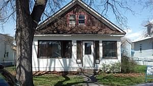 2nd image of 836 S 4th St W