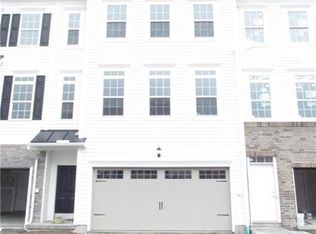 225 Eagle Dr, Cranberry Twp, PA 16066