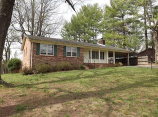 1061 Holly Ct, Halifax, VA 24558