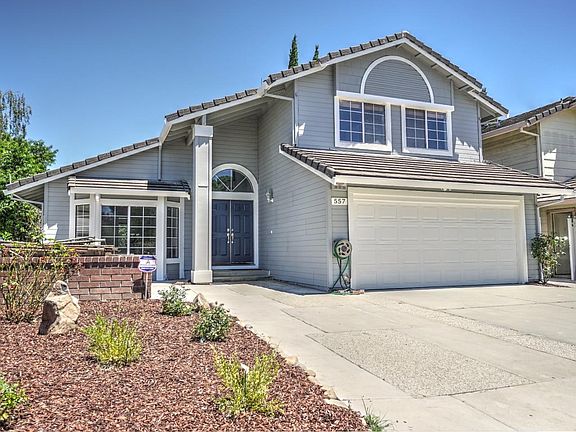 2nd image of 557 Park Johnson Pl
