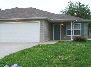 211-213 Haley Pl, Carl Junction, MO 64834