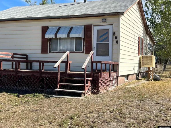 200 N Howard St, Edgerton, WY 82635