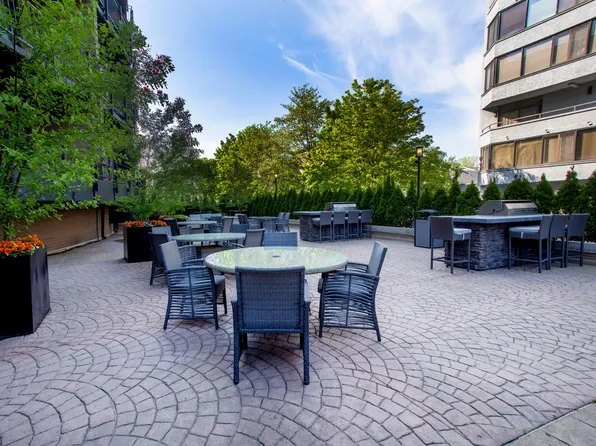 2400 Hudson Terrace image 21 of 31