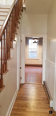 Rented by R New York | media 2