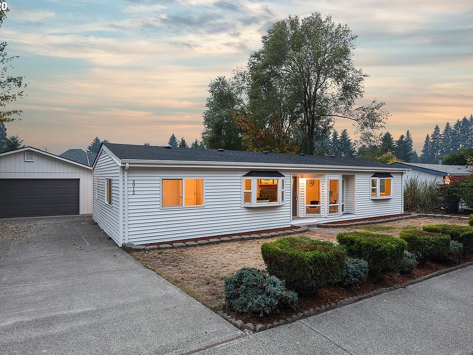 1st image of 3912 NE 145th Ave