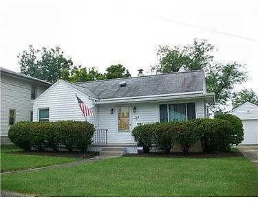 204 E Meyer Ave photo 1