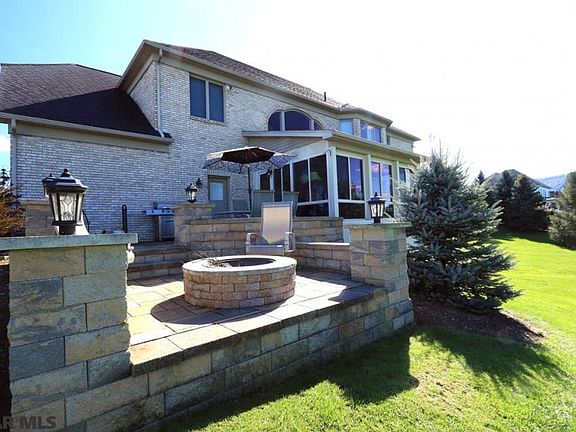5th image of 124 Ramsey Way