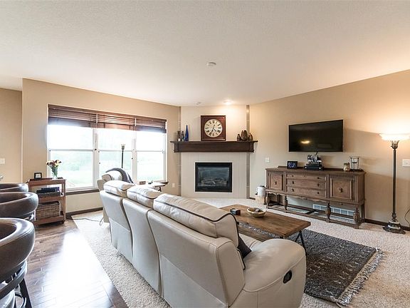 4th image of 2910 Quail Hollow Ln