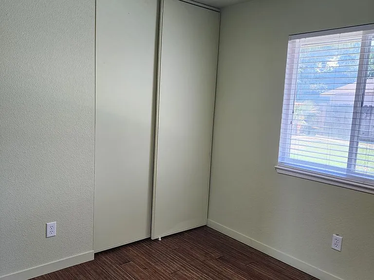 1712 Applegate Dr — Photo 21
