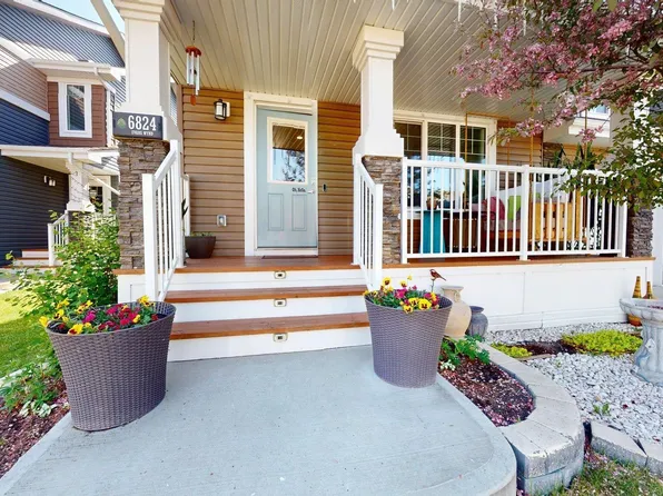 6824 Evans Wynd NW, Edmonton, AB T6M 0T3