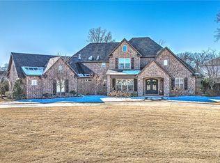 301 Shadow Ridge Way, Cave Springs, AR 72718
