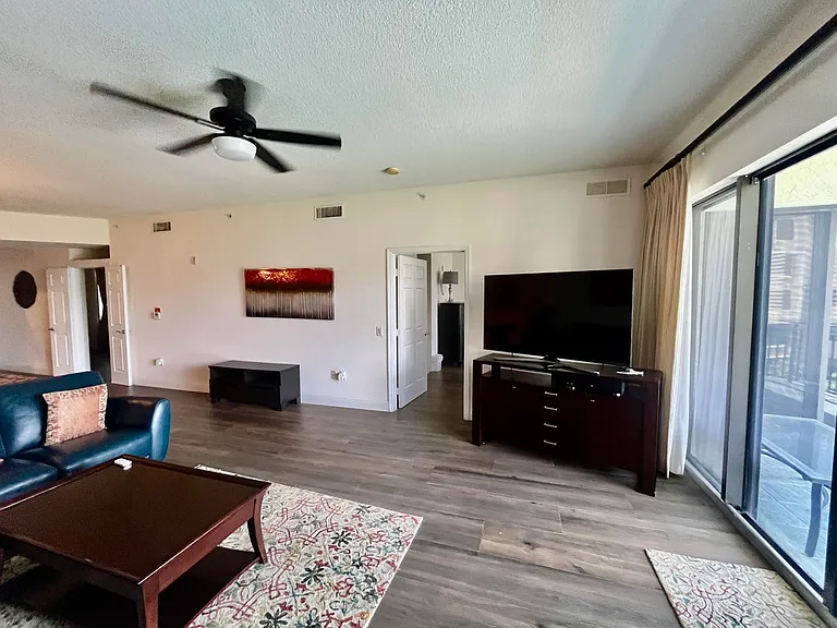 370 Golfview Rd #302 — Photo 18