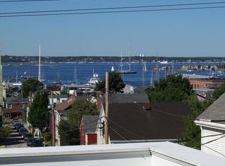 402 Spring St #3, Newport, RI 02840