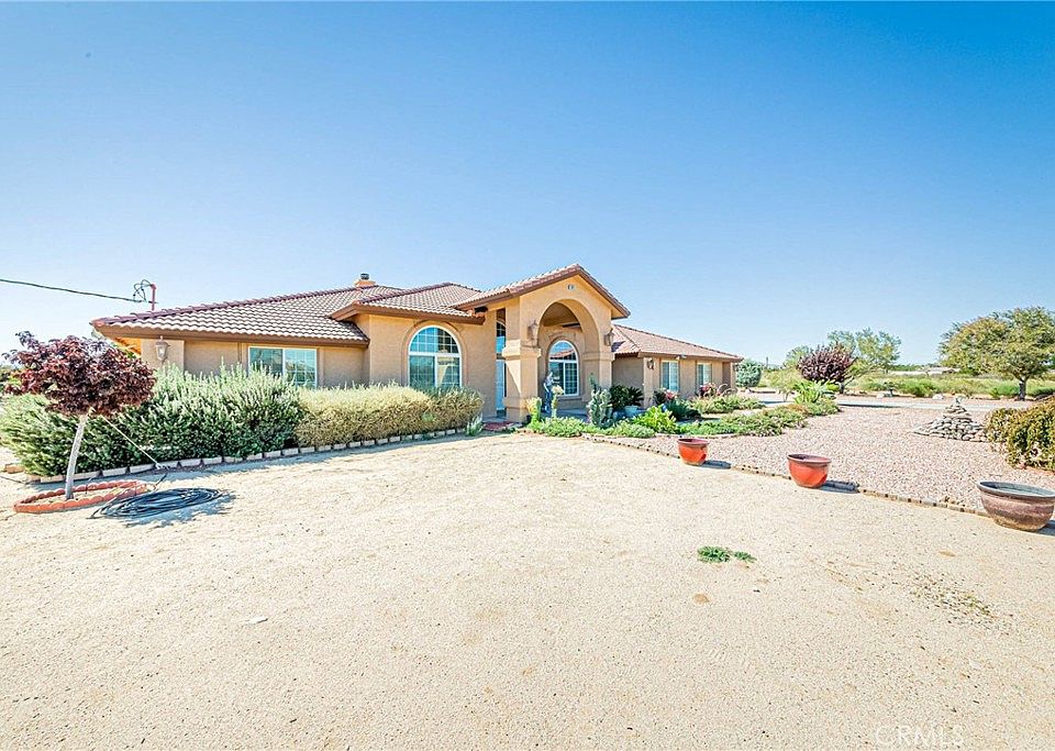 15813 Willow St, Hesperia, CA 92345 Zillow