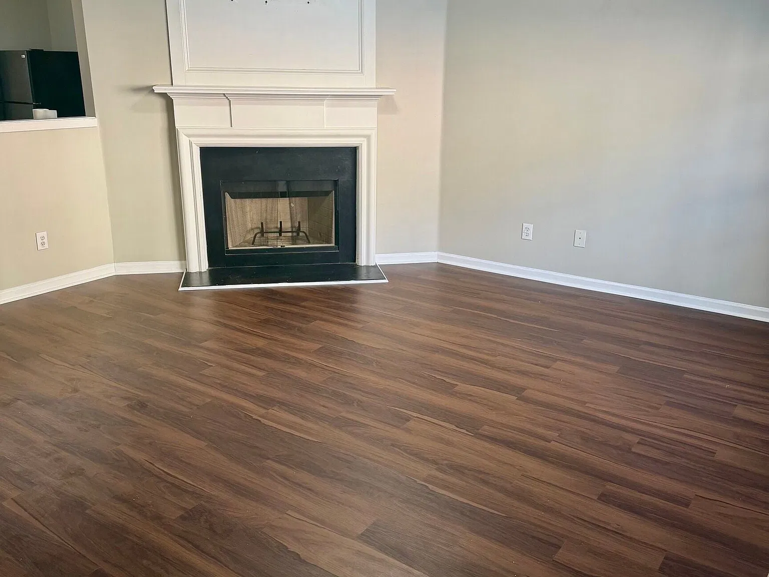 2 bed, 2.5 bath, 1492 sqft, $1,650 — Photo 2