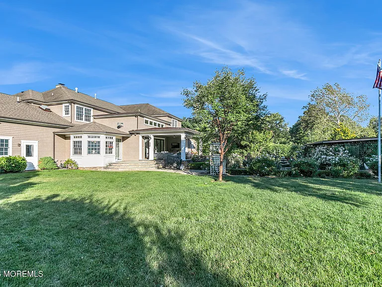22 Oakes Rd — Photo 27