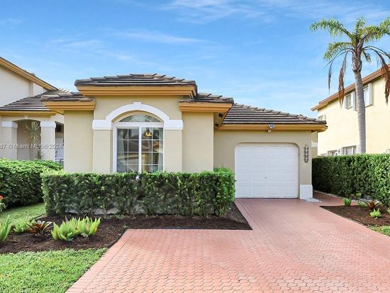 9926 NW 30th St, Doral, FL 33172