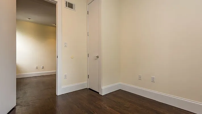 Rented by Nooklyn NYC LLC | media 29