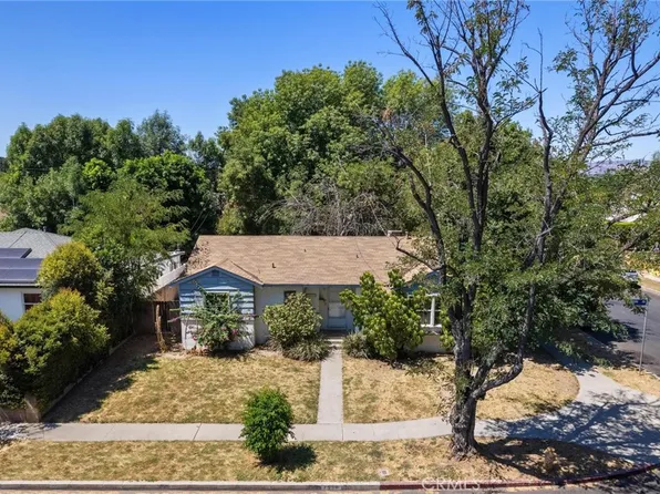 7539 Hatillo Ave, Winnetka, CA 91306