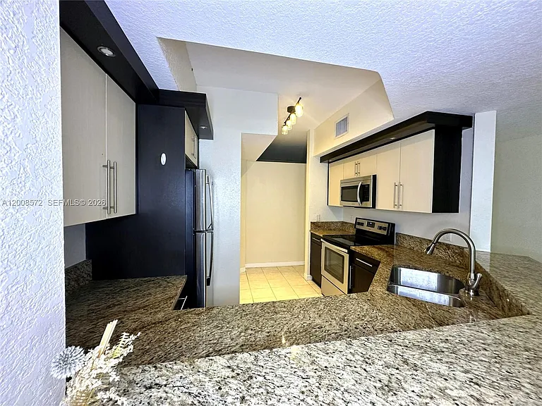 741 SW 148th Ave #708 — Photo 10