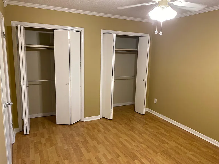 168 Southfield Pkwy — Photo 5